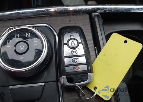 2021 Ford Expedition Limited Max from USA, damaged, VIN 1FMJK2AT5MEA86932